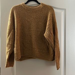 Universal threads yellow sweater